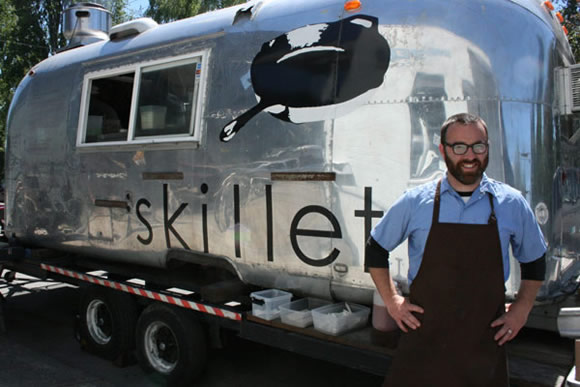 skillet-street-food-1
