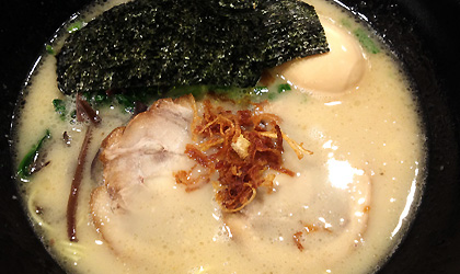 jinya-tonkotsu-white-top