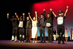 extracurricular-yuuki-kato-at-curtain-call