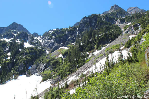 trail-source-lake-23