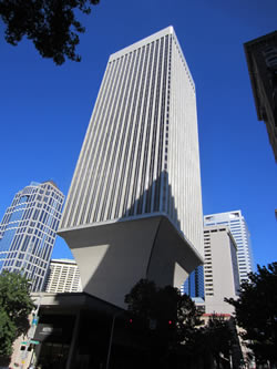 レーニア銀行タワー 1301 Fifth Avenue, Seattle