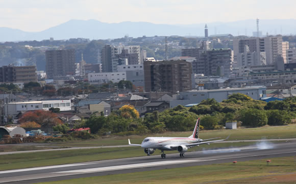 MRJ-first-flight-10