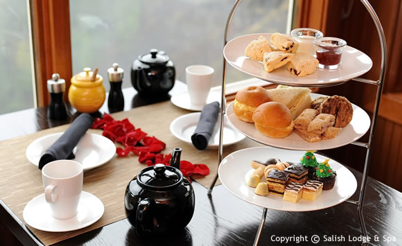 holiday-tea-salish-lodge