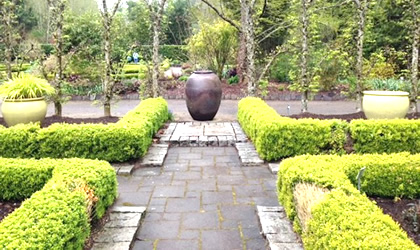 heronswood-garden-420