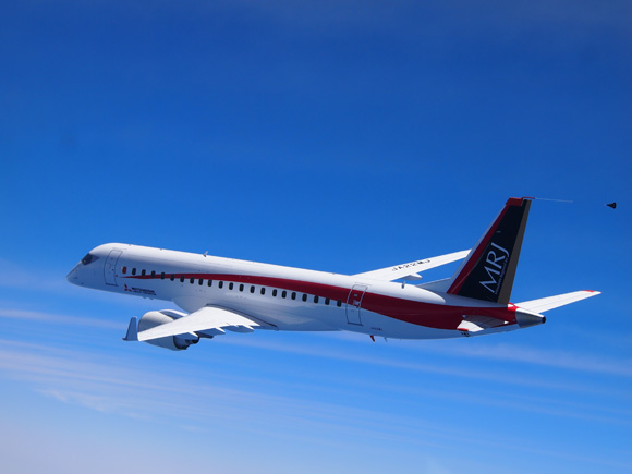 mrj-second-test-plane-complets-first-test-flight-2