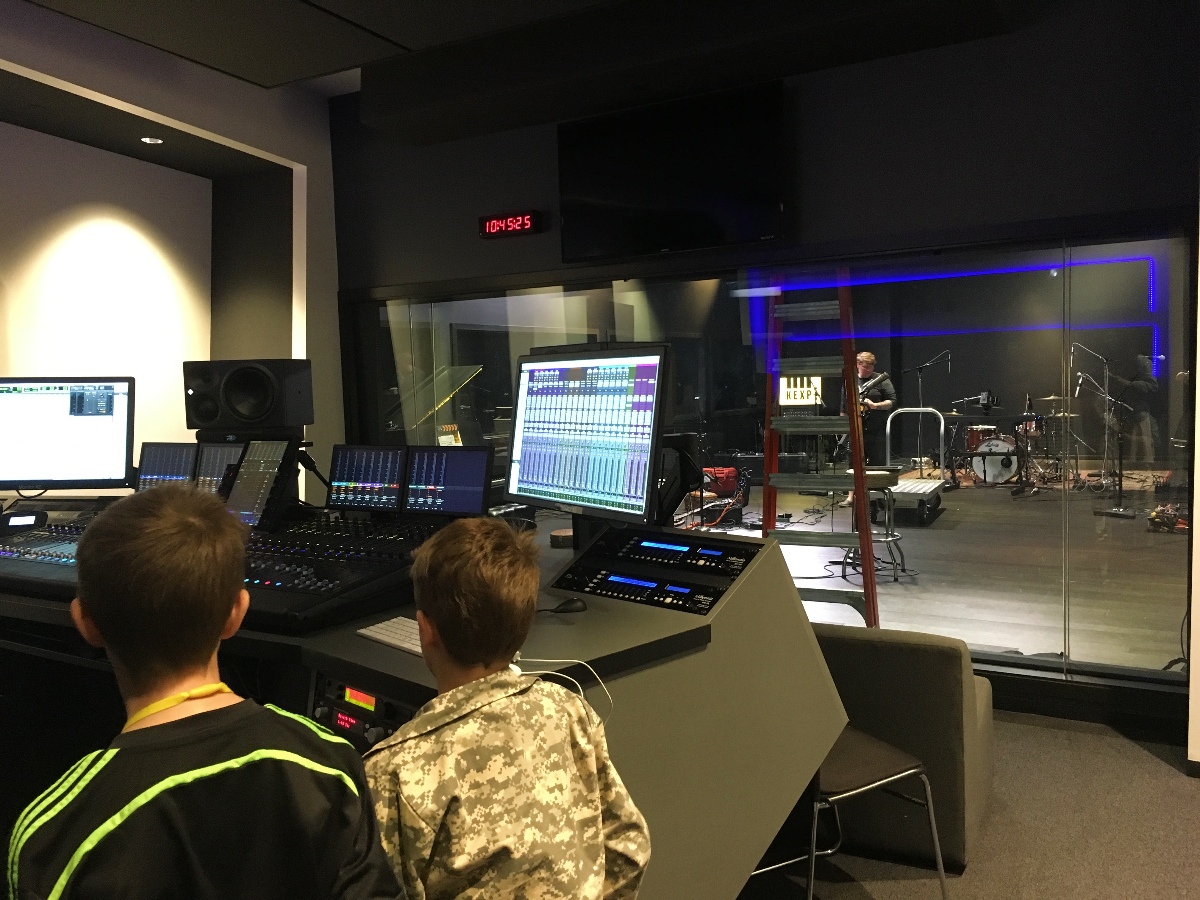 kexp-tour-4
