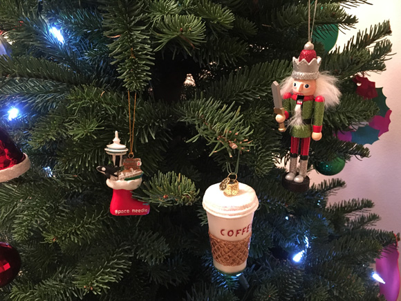 u-cut-christmas-tree-5
