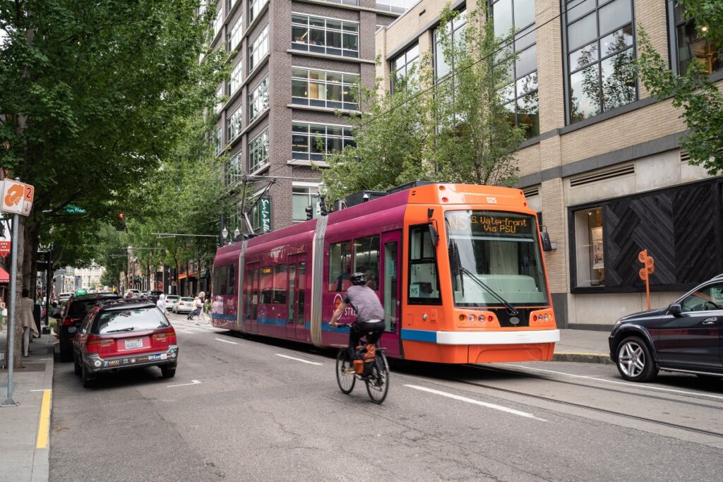 pdx-streetcar-1 - junglecity.com