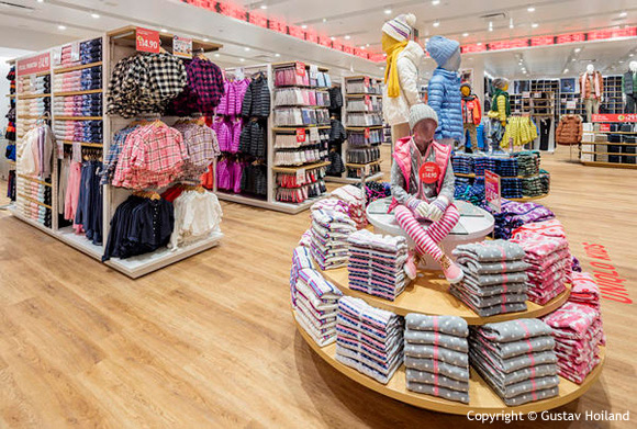 uniqlo-bellevue-9