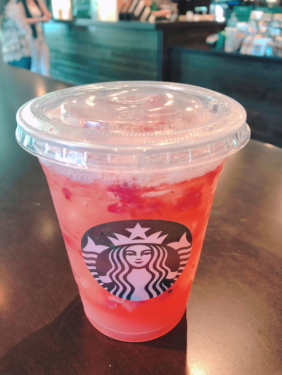 スターバックスの ドラゴン ドリンク もう飲んでみましたか Junglecity Com