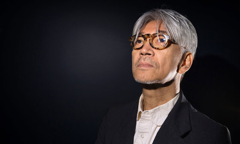 ryuichi-sakamoto-1