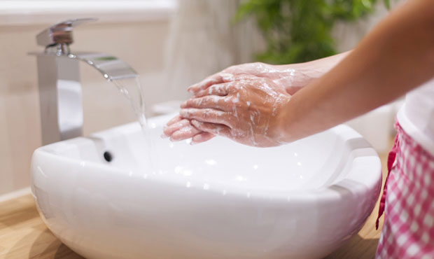 washing-hands-620