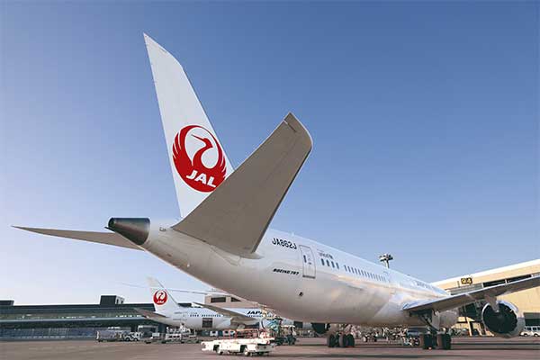 jal-787-11