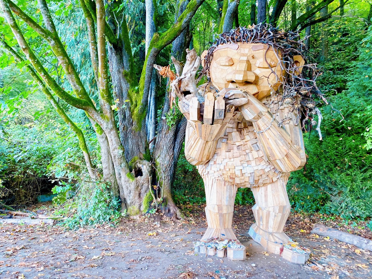 west-seattle-troll-2