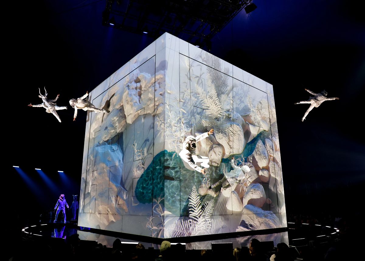 echo-cube-1